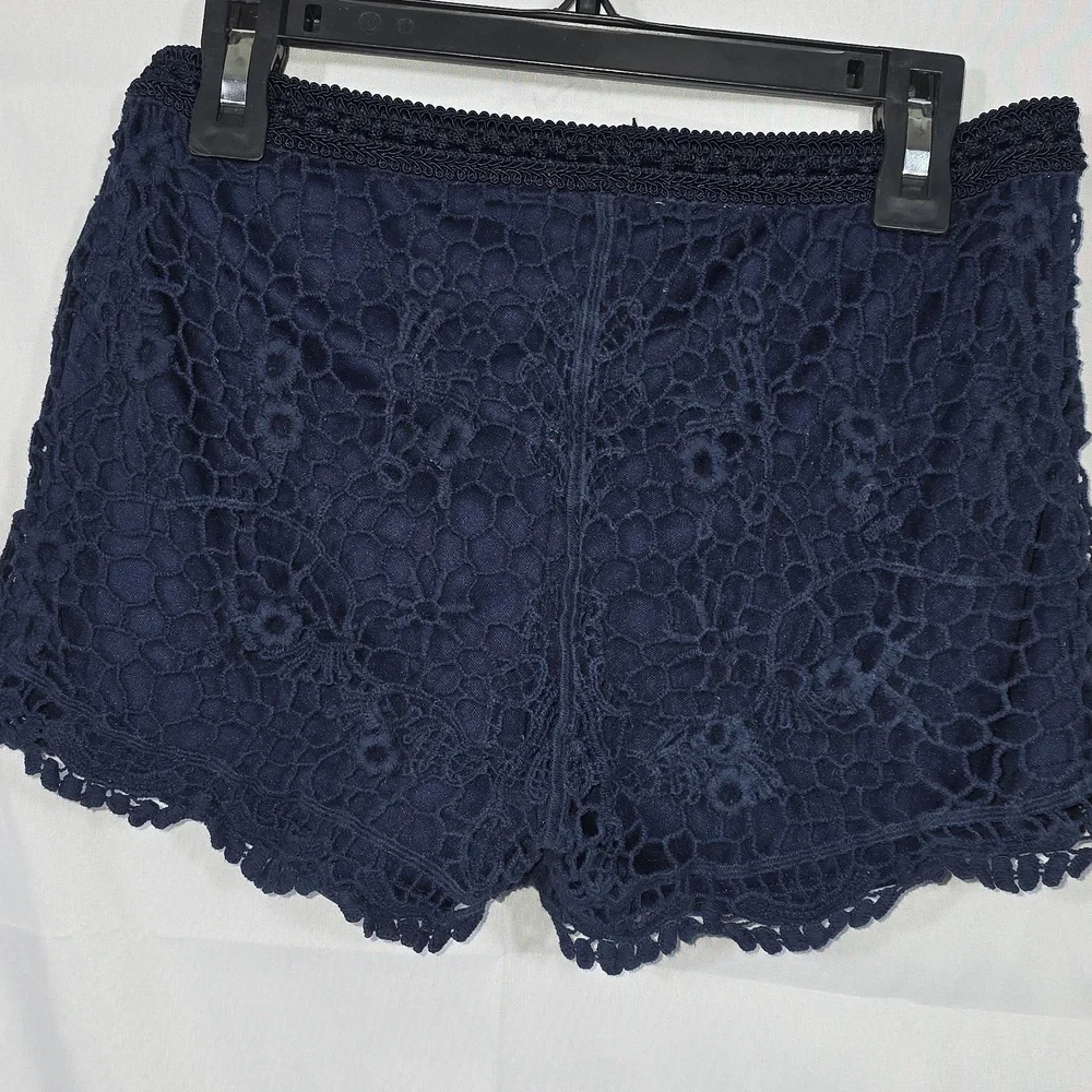 Forever 21 Girls Navy Lace Girls Shorts 13/14